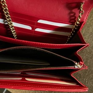 Nice purse only worn once